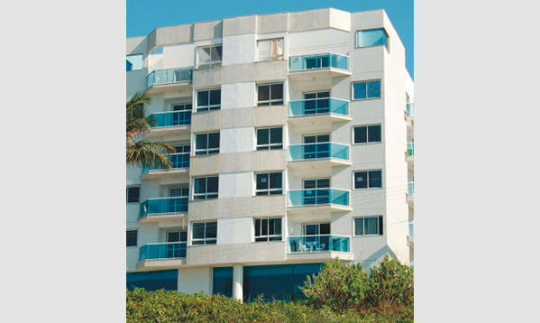 Edifício Jubarte Meaípe Guarapari, ES – Construtora Mazzini Gomes – Participamos da construção da infraestrutura do edifício